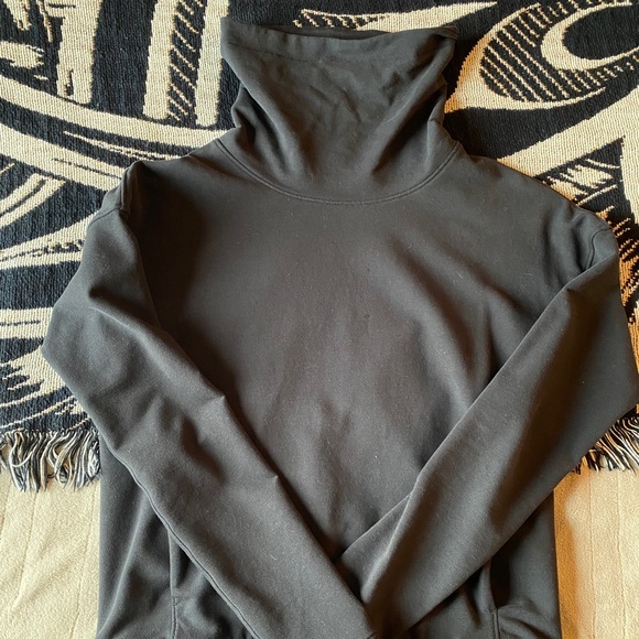 Go Forward Pullover - Picture 3 of 4